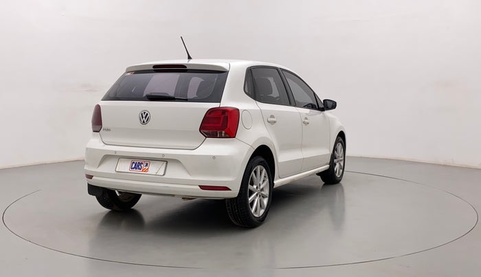 2017 Volkswagen Polo HIGHLINE1.2L, Petrol, Manual, 1,44,223 km, Right Back Diagonal