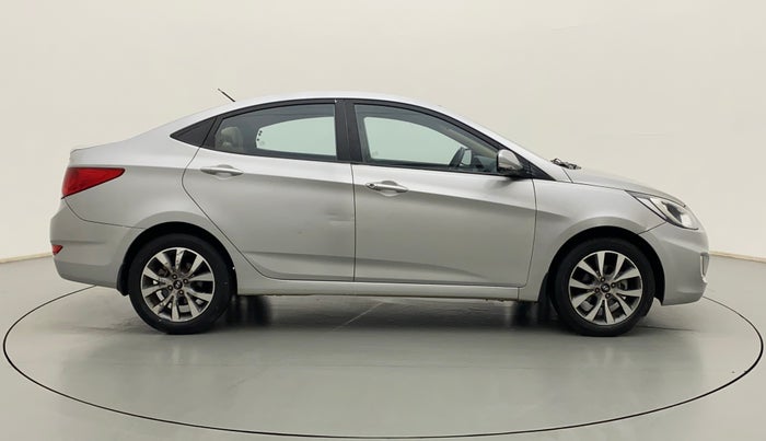 2014 Hyundai Verna FLUIDIC 1.6 VTVT SX AT, Petrol, Automatic, 27,180 km, Right Side View