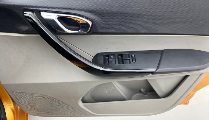 2017 Tata Tiago XZA 1.2 REVOTRON, Petrol, Automatic, 12,566 km, Driver Side Door Panels Control