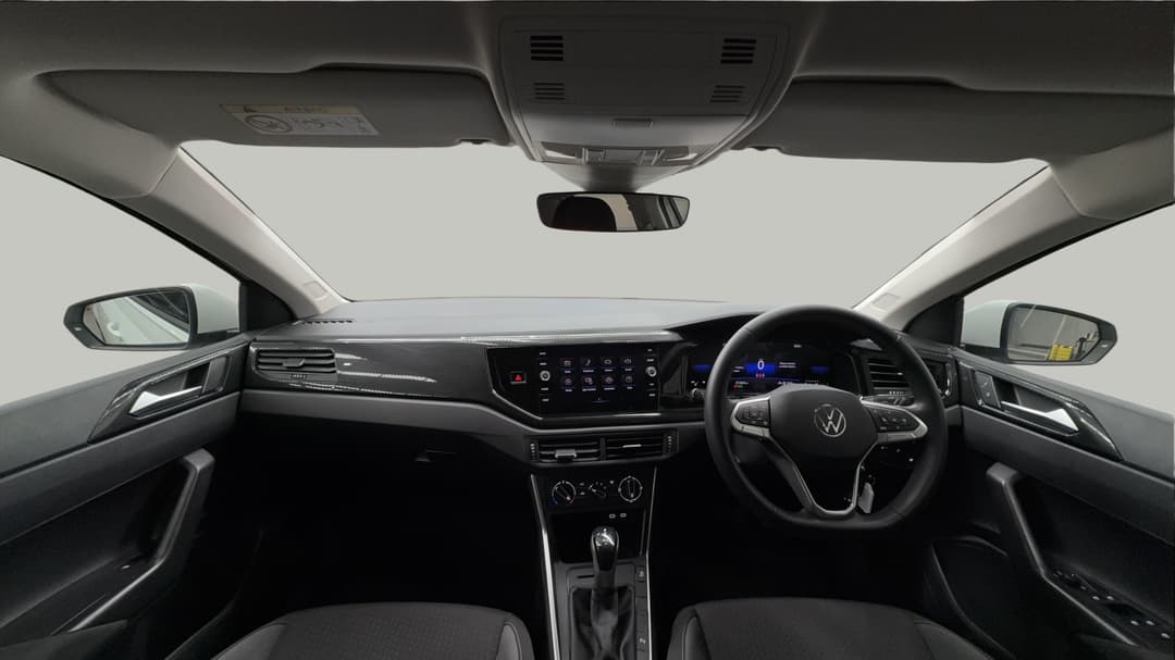 2023 Volkswagen Polo Life, Manual, 21353 km, Dashboard View