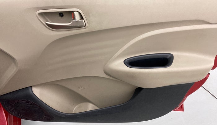 2019 Hyundai NEW SANTRO 1.1 SPORTS AMT, Petrol, Automatic, 90,122 km, Driver Side Door Panels Control