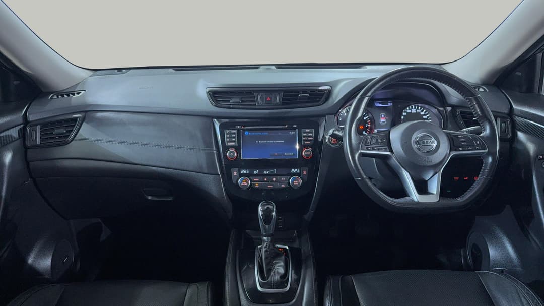 2017 Nissan X-trail Ti (4x4), Automatic, 97334 km, Dashboard View