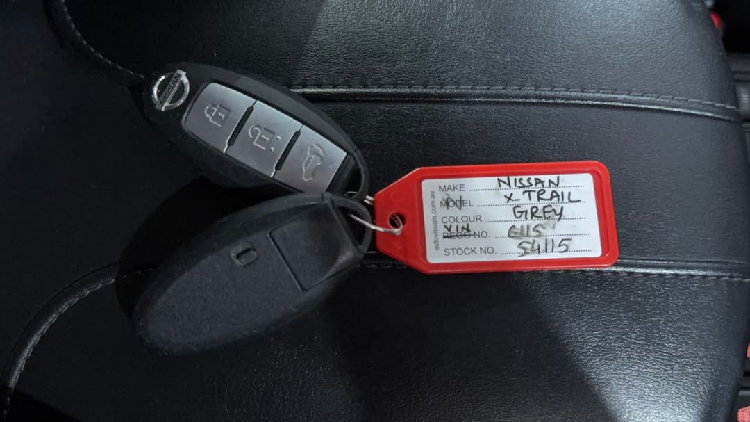 2017 Nissan X-trail Ti (4x4), Automatic, 97334 km, Key Close-up