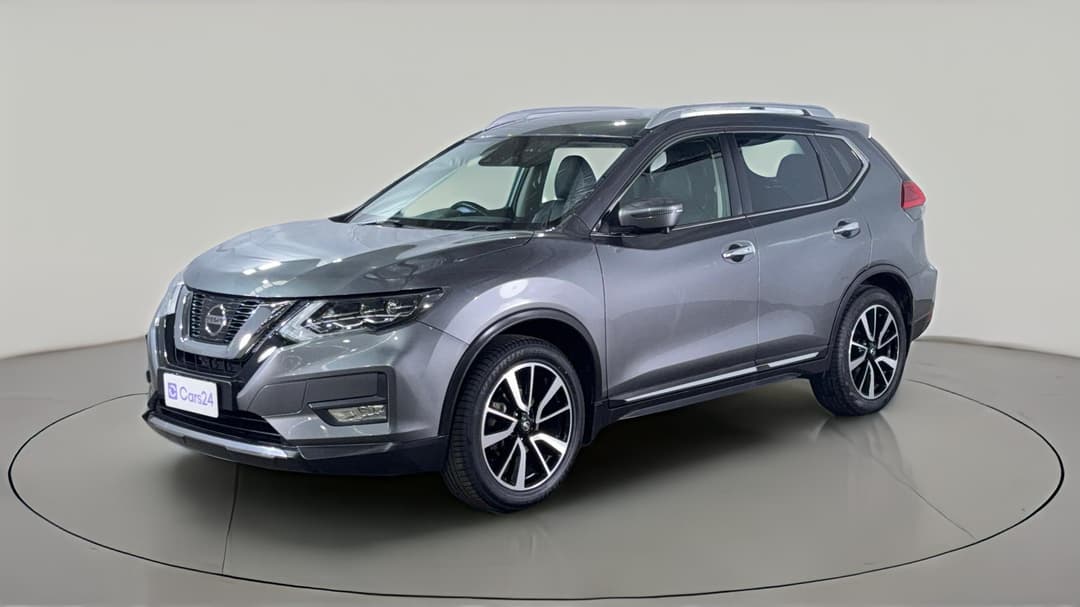 2017 Nissan X-trail Ti (4x4), Automatic, 97334 km, Left Front Diagonal (45- Degree) View