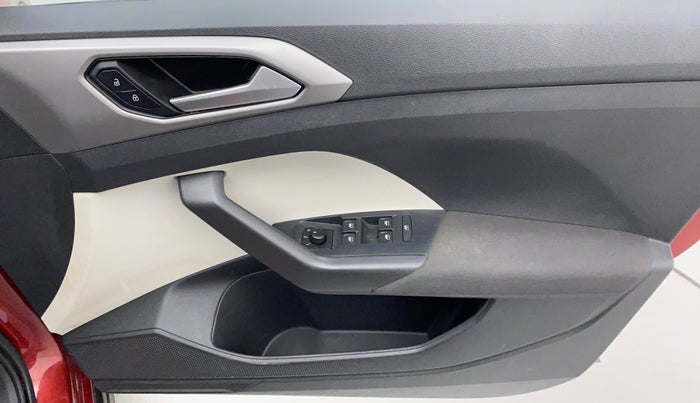 2022 Volkswagen TAIGUN HIGHLINE 1.0 TSI AT, Petrol, Automatic, 14,742 km, Driver Side Door Panels Control