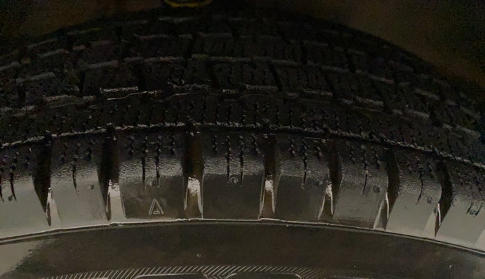 2018 Maruti Alto 800 VXI, Petrol, Manual, 67,837 km, Left Rear Tyre Tread