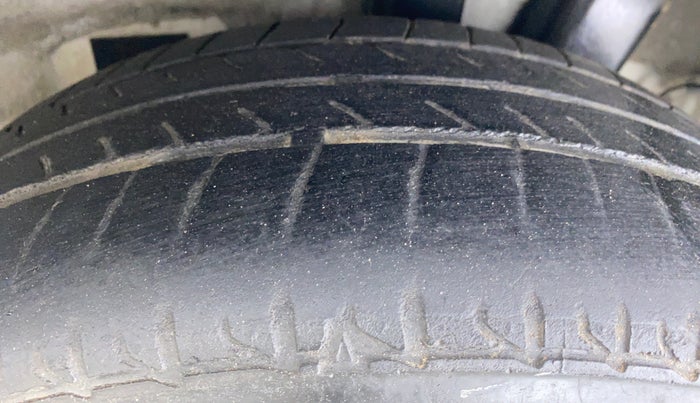 2015 Hyundai Grand i10 SPORTZ 1.2 KAPPA VTVT, Petrol, Manual, 85,922 km, Left Rear Tyre Tread