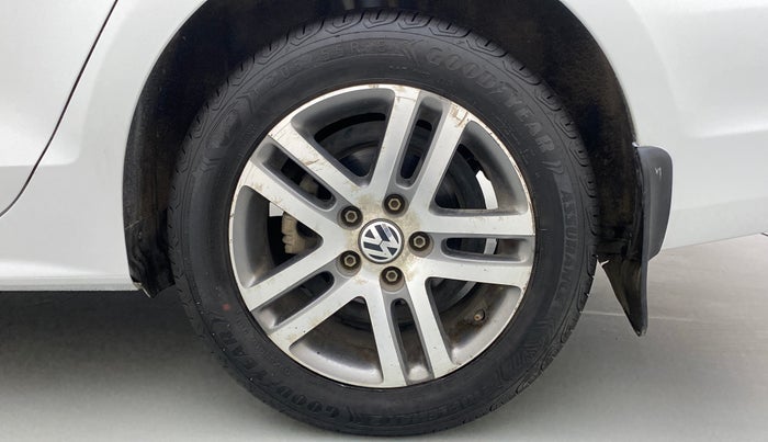 2014 Volkswagen Jetta HIGHLINE TDI AT, Diesel, Automatic, 93,738 km, Left Rear Wheel