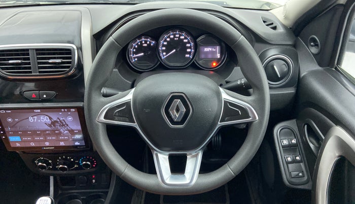 2020 Renault Duster RXE 1.3 TURBO PETROL MT, Petrol, Manual, 30,635 km, Steering Wheel Close Up