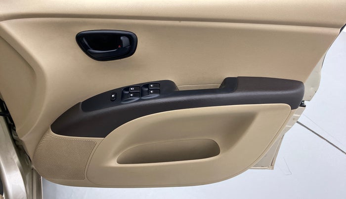 2008 Hyundai i10 SPORTZ 1.2, Petrol, Manual, 83,067 km, Driver Side Door Panels Control