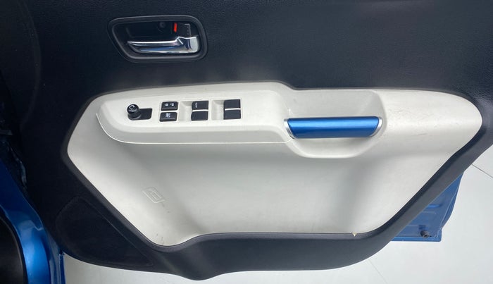 2018 Maruti IGNIS DELTA 1.2 K12, Petrol, Manual, 12,108 km, Driver Side Door Panels Control