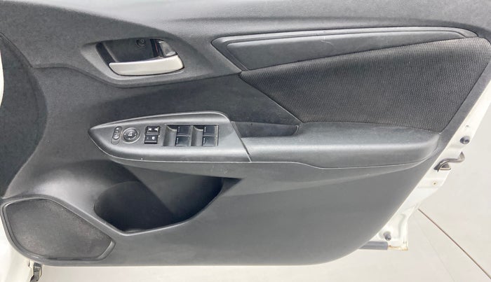 2018 Honda WR-V 1.2 i-VTEC S MT, Petrol, Manual, 59,643 km, Driver Side Door Panels Control
