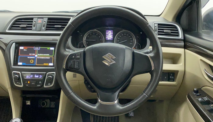 2016 Maruti Ciaz ZXI+, Petrol, Manual, 31,761 km, Steering Wheel Close Up
