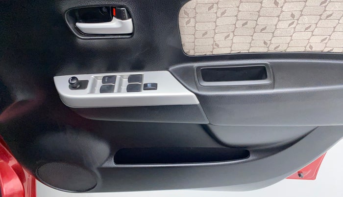 2014 Maruti Wagon R 1.0 VXI, Petrol, Manual, 32,403 km, Driver Side Door Panels Control