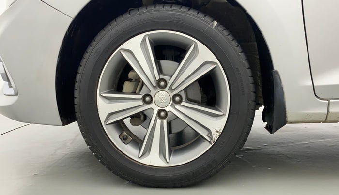 2017 Hyundai Verna 1.6 VTVT SX (O) AT, Petrol, Automatic, 95,153 km, Left Front Wheel
