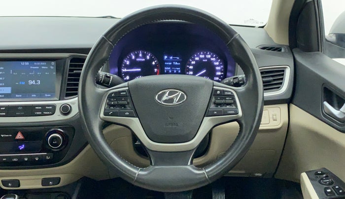2017 Hyundai Verna 1.6 VTVT SX (O) AT, Petrol, Automatic, 95,153 km, Steering Wheel Close Up