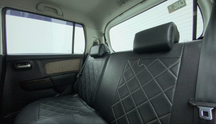 2016 Maruti Wagon R 1.0 VXI, Petrol, Manual, 73,587 km, Right Side Rear Door Cabin
