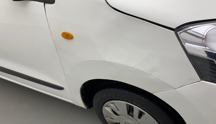 2016 Maruti Wagon R 1.0 VXI, Petrol, Manual, 73,587 km, Right fender - Minor scratches