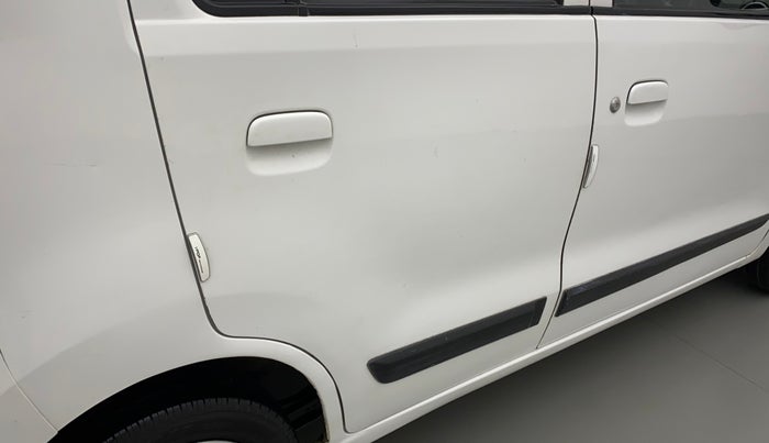 2016 Maruti Wagon R 1.0 VXI, Petrol, Manual, 73,587 km, Right rear door - Paint has faded