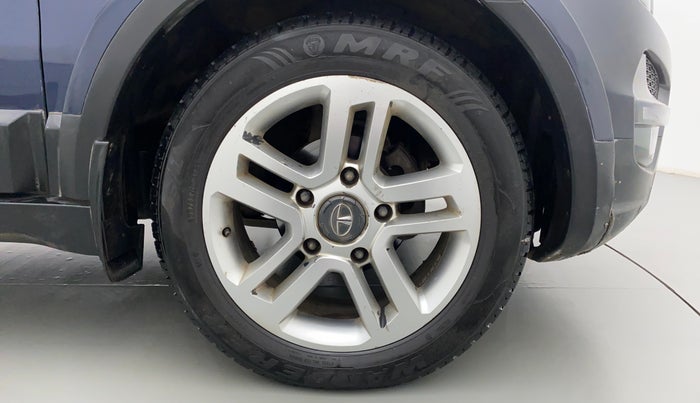 2017 Tata Hexa Varicor 400 XTA, Diesel, Automatic, 61,199 km, Right Front Wheel