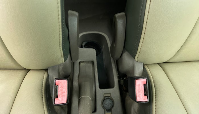 2011 Hyundai i10 SPORTZ 1.2 KAPPA2, Petrol, Manual, 33,632 km, Driver Side Adjustment Panel