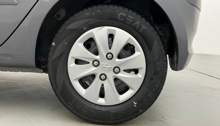 2011 Hyundai i10 SPORTZ 1.2 KAPPA2, Petrol, Manual, 33,632 km, Left Rear Wheel