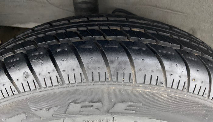 2018 Nissan Micra Active XL(O), Petrol, Manual, 12,702 km, Right Rear Tyre Tread