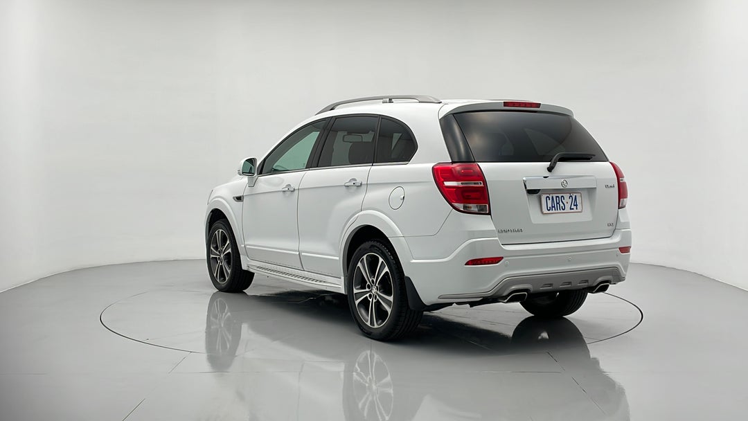 Left Back Diagonal (45- Degree) View