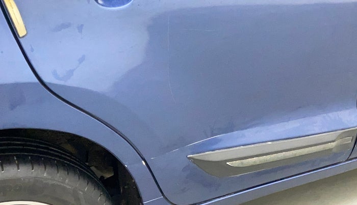 2019 Maruti Baleno ZETA PETROL 1.2, Petrol, Manual, 40,825 km, Right rear door - Minor scratches