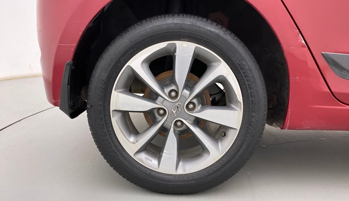 2017 Hyundai Elite i20 ASTA 1.2, Petrol, Manual, 38,240 km, Right Rear Wheel