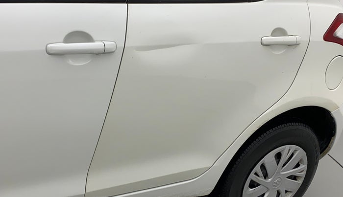 2016 Maruti Swift VXI O, Petrol, Manual, 98,250 km, Rear left door - Slightly dented