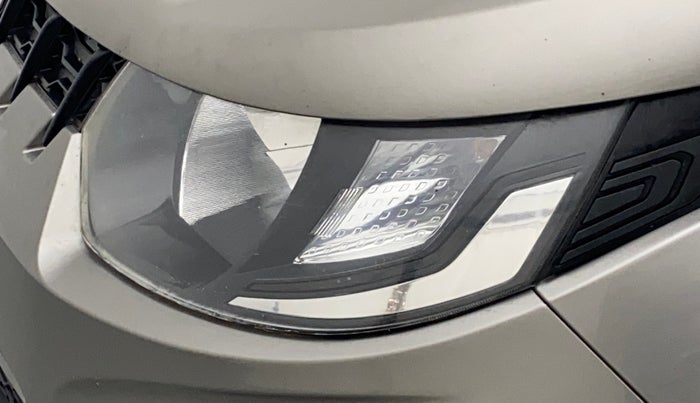 2019 Mahindra KUV 100 NXT K2 P 6 STR, Petrol, Manual, 79,986 km, Left headlight - Minor scratches