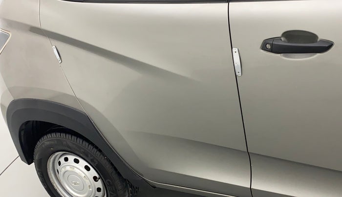 2019 Mahindra KUV 100 NXT K2 P 6 STR, Petrol, Manual, 79,986 km, Right rear door - Minor scratches