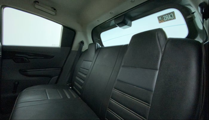 2019 Mahindra KUV 100 NXT K2 P 6 STR, Petrol, Manual, 79,986 km, Right Side Rear Door Cabin