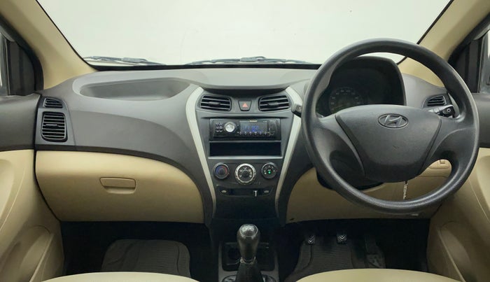 2017 Hyundai Eon ERA +, Petrol, Manual, 52,120 km, Dashboard