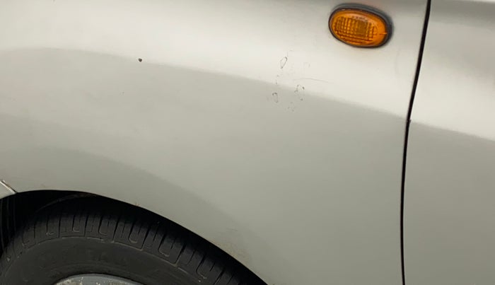 2017 Hyundai Eon ERA +, Petrol, Manual, 52,120 km, Left fender - Paint has minor damage