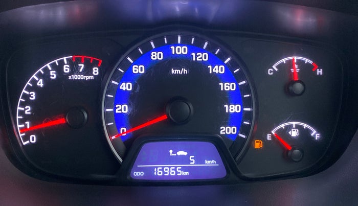 2017 Hyundai Xcent S 1.2, Petrol, Manual, 17,129 km, Odometer Image