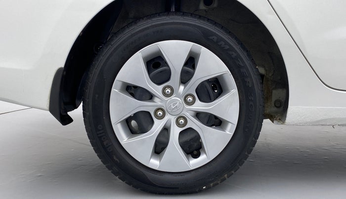 2017 Hyundai Xcent S 1.2, Petrol, Manual, 17,129 km, Right Rear Wheel