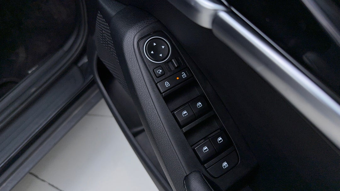 Drivers Side Door Panel Controls