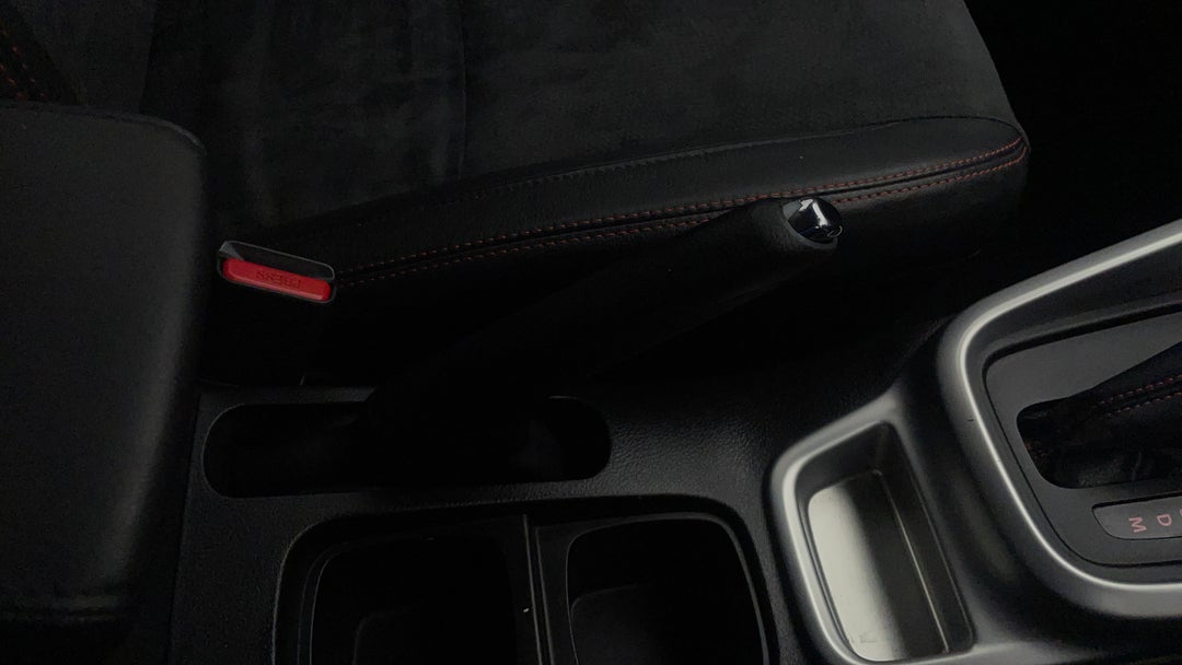 2017 Suzuki Vitara S Turbo (2WD), Automatic, 73893 km, Handbrake