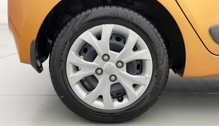 2014 Hyundai Grand i10 SPORTZ 1.2 KAPPA VTVT, Petrol, Manual, 38,509 km, Right Rear Wheel