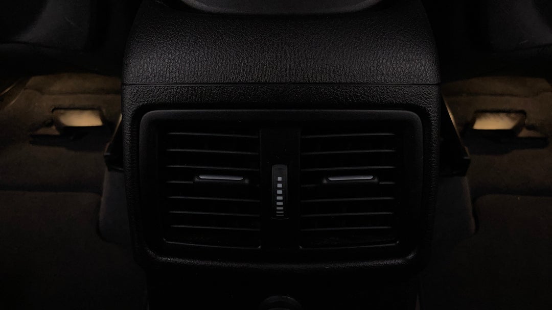 2017 BMW X1 Xdrive 25i, Automatic, 79734 km, Rear A/C Vent