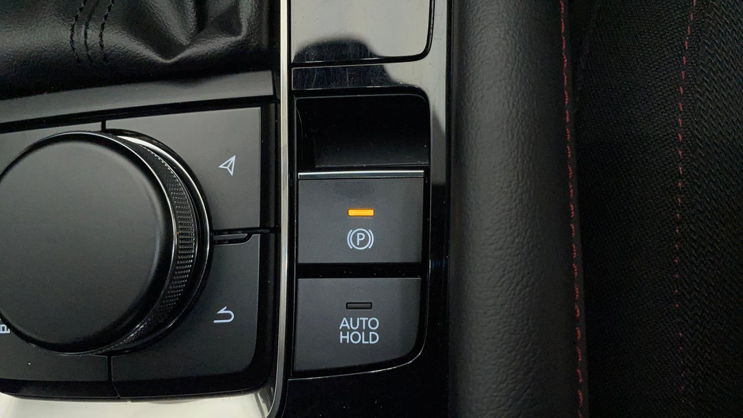 2024 Mazda Mazda3 G25 Evolve Sp, Automatic, 19900 km, Handbrake