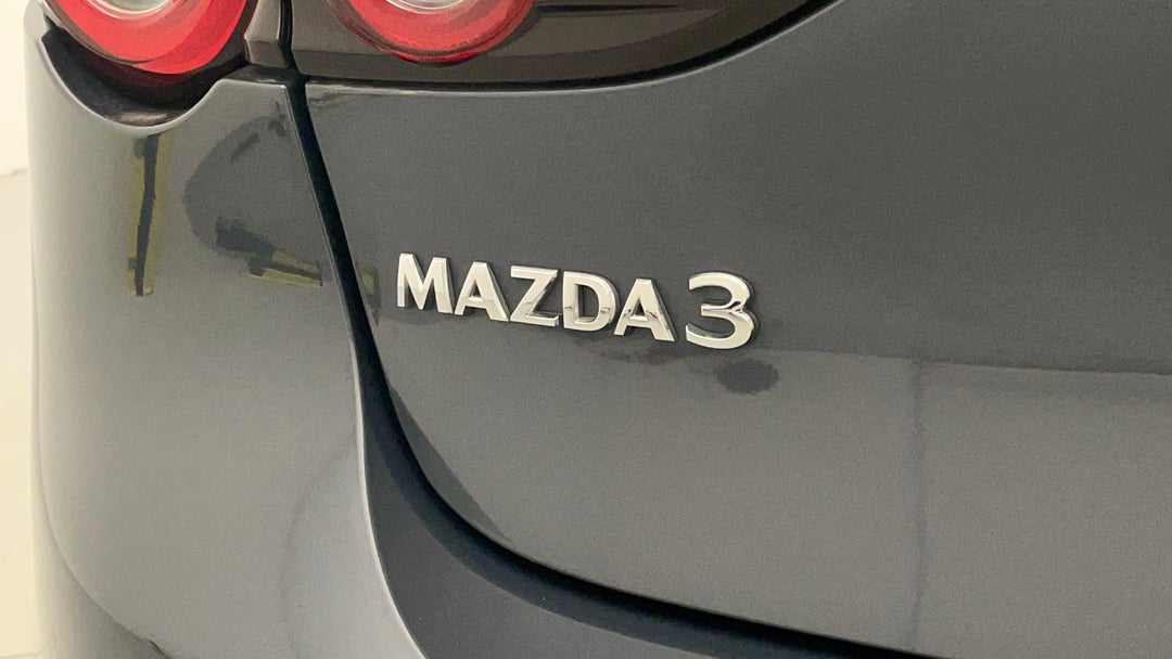2024 Mazda Mazda3 G25 Evolve Sp, Automatic, 19900 km, Badge (Boot Left Side)