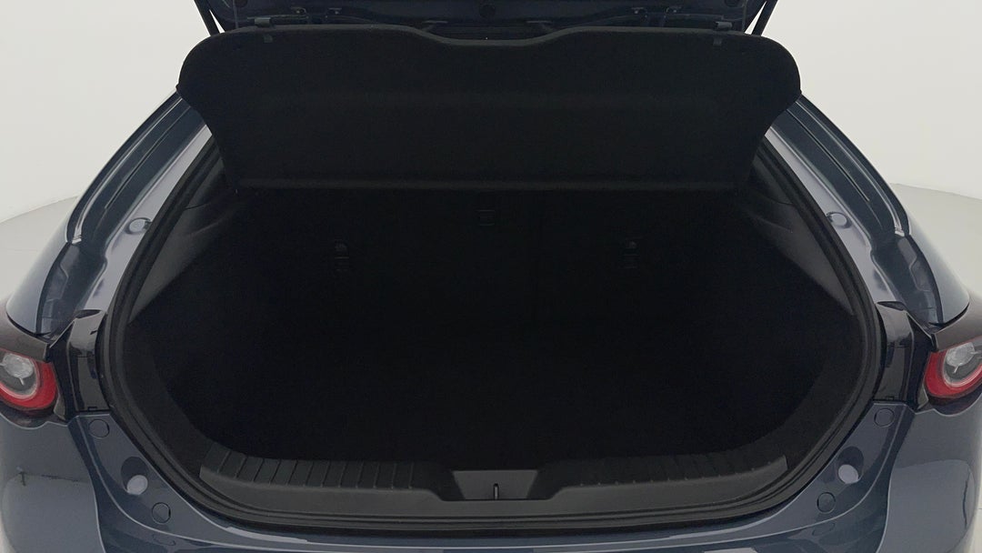 2024 Mazda Mazda3 G25 Evolve Sp, Automatic, 19900 km, Boot Inside View