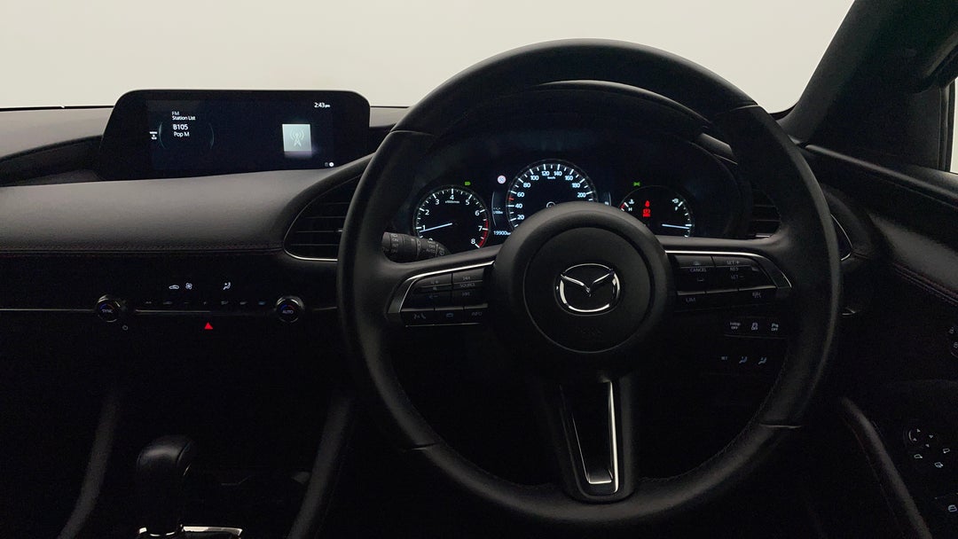 2024 Mazda Mazda3 G25 Evolve Sp, Automatic, 19900 km, Steering Wheel Close-up