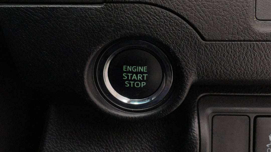 2017 Toyota Aurion At-x, Automatic, 64946 km, Keyless / Button Start