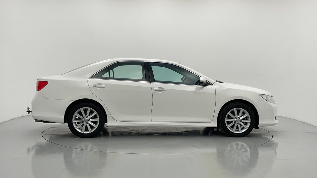 2017 Toyota Aurion At-x, Automatic, 64946 km, Right Side View