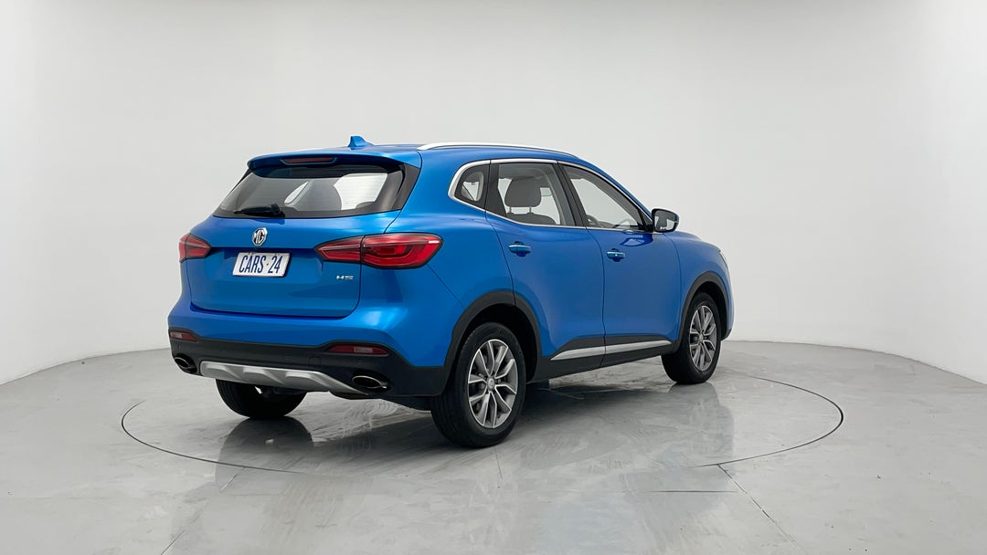 Right Back Diagonal (45- Degree) View