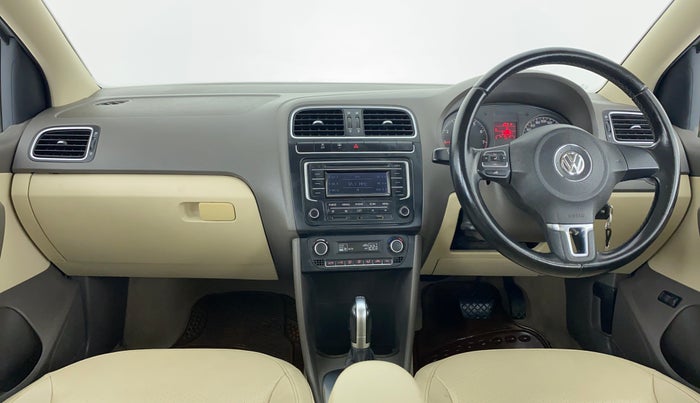2014 Volkswagen Vento HIGHLINE 1.2 TSI AT, Petrol, Automatic, 76,696 km, Dashboard